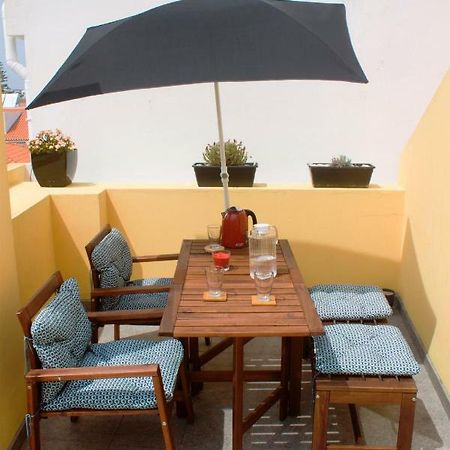 Friendly Peniche Apartment Exteriör bild